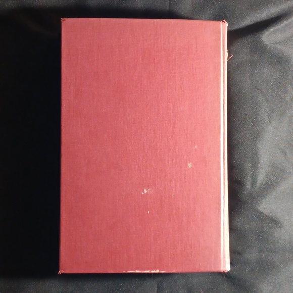 Book - Picture 5 of 7